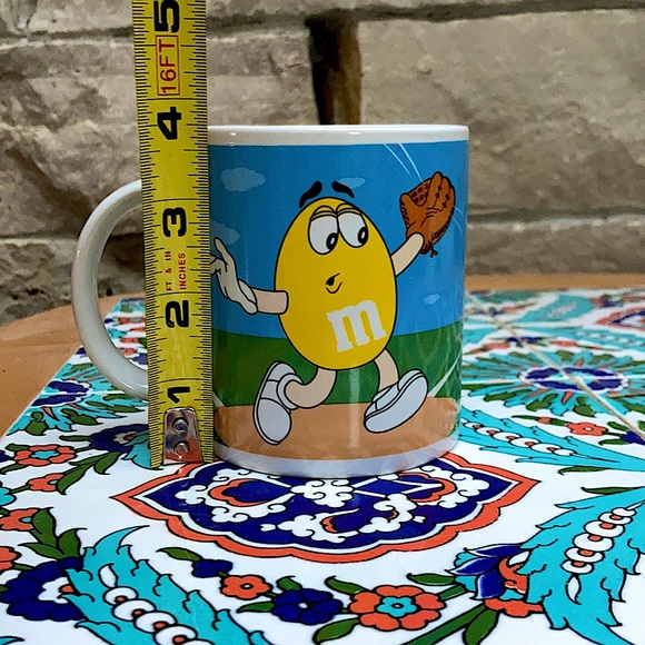 M&M Golf and Baseball Mug - Picture 6 of 7